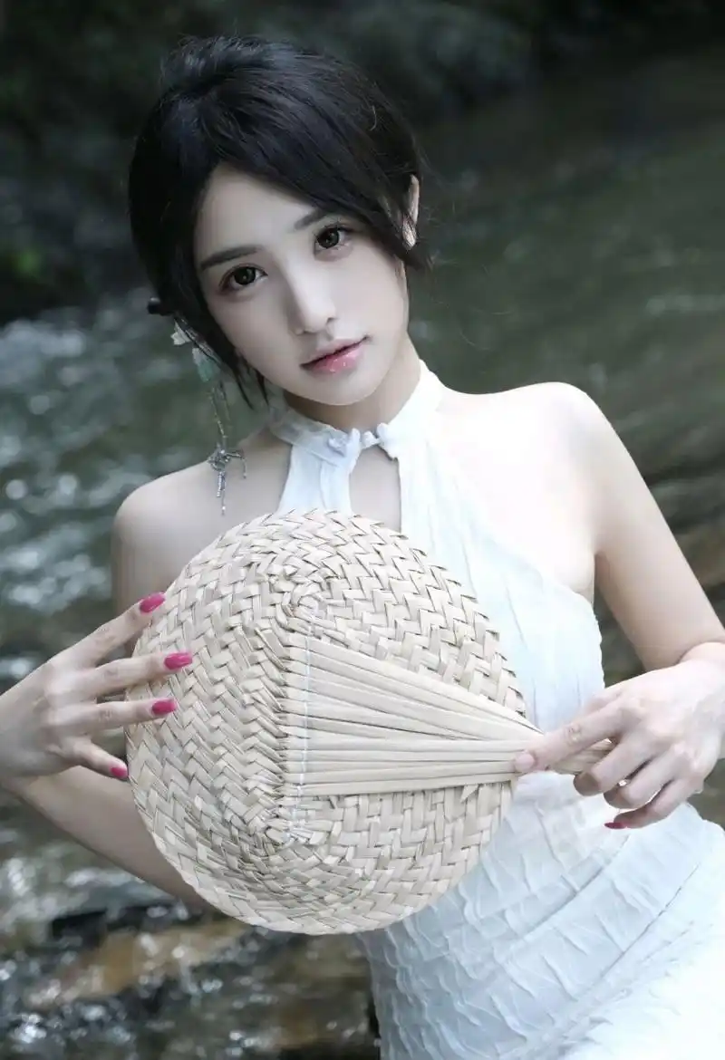 长夜灯火 热度榜